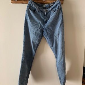 Only blue denim brand Kelly style jean